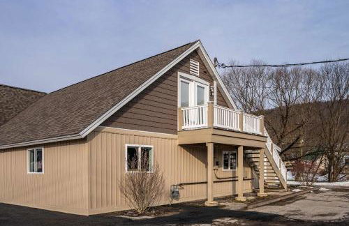 Upper Apt 5 Min to Holiday Valley 2 King Beds - Foto 29