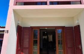 Apartamento 2 andares, na frente da praia - Foto 2