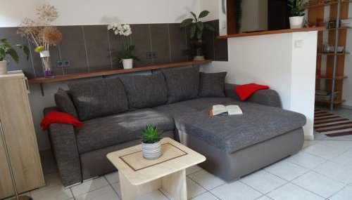 Ferienhaus Baier im Sourterrain mit Terrasse und Speckstein Ofen für gemütliche Stunden am Kamin - Foto 4