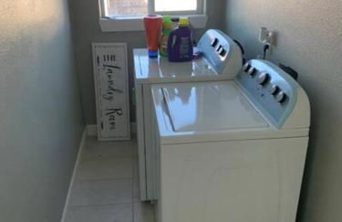 Stylish Basement Studio in Central El Paso - Very spacious - Foto 17