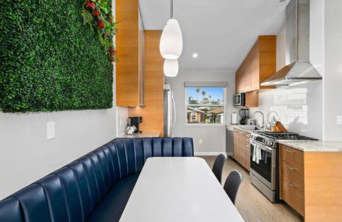 Modern Luxury 2BR Apt in Heart of Ocean Beach - Foto 10