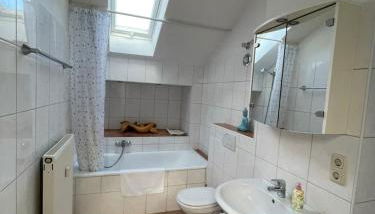 Alpine Blue Apartments - Photo 3