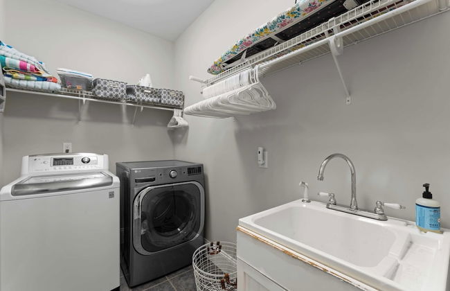 Making Waves by Avantstay Sleeps 20 + Pool - Foto 32