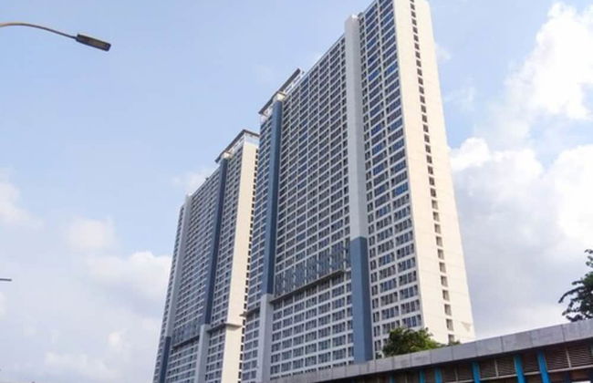 Homey And Warm Studio Room At Tifolia Apartment - Foto 19