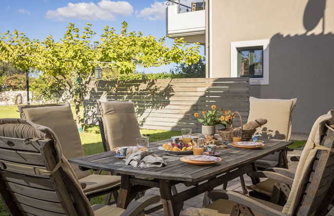 Queen Bee Residence - Photo 40