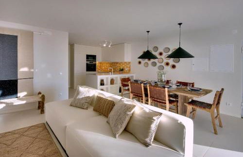 Casa do Pátio-Two Private Pools Villa- Rooftop & Panoramic Pool by DreamvillasAlbufeira - Foto 5