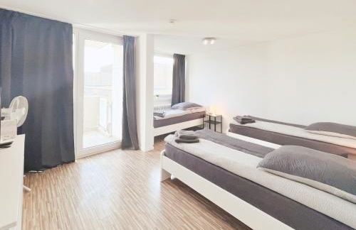 Home4Now DOR03 Monteursunterkunft in Dormagen I 3 Schlafzimmer für 6 Personen I Küche I SmartTV I WiFi - Foto 3