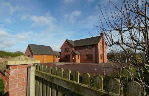 OAKLEY LODGE- LUXURY FARM COTTAGE - Foto 33