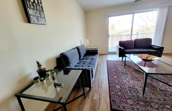 2BR 2B Clean Spacious Great Location - Foto 2