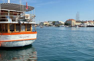 Villa Rocky Beach - Photo 15