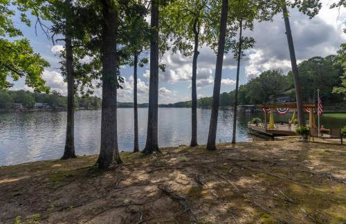 What-A-View HSV - Serene Lakeside Town Home - Foto 38