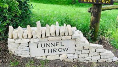 Beautiful Cottage With Stunning Views in Box - Foto 4