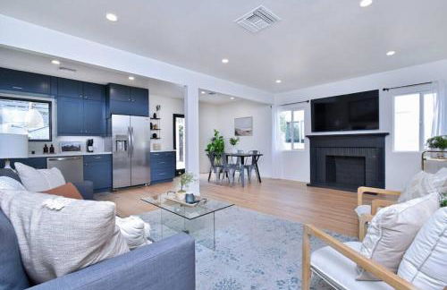 Beautiful 3 Bed Home with a Large Back Yard Outdoor Space - Foto 4