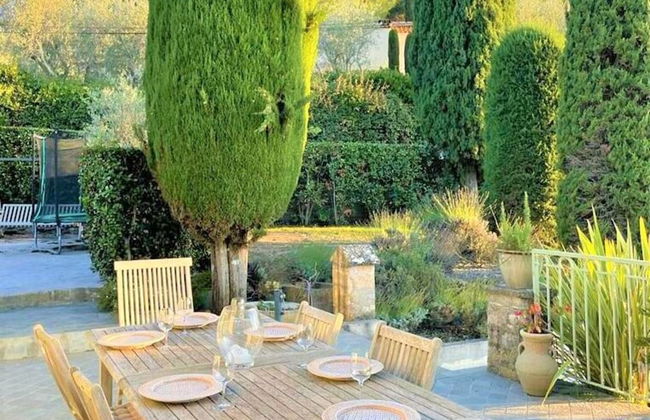 Charming Holiday Home in Mougins With Pool - Foto 21