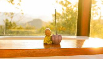 Chalé Romântico com Jacuzzi Próximo ao Templo Budista - Foto 3