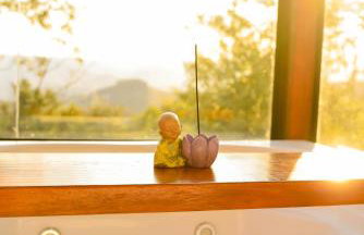 Chalé Romântico com Jacuzzi Próximo ao Templo Budista - Foto 3