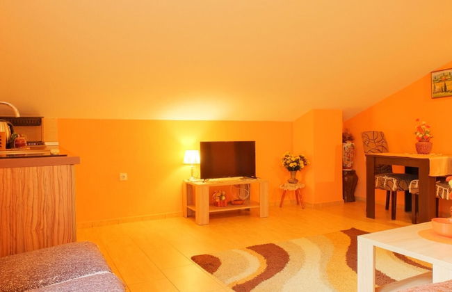 Sea View Cozy Flat 1 Min to Beach in Montenegro - Foto 6