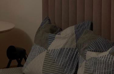 Appartement 12 min Paris - Parking Privé Gratuit - Wifi - Netflix - Balcon - Foto 5