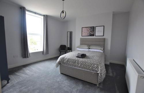 Central, Contractor&Family Friendly, SmartTV - Foto 28