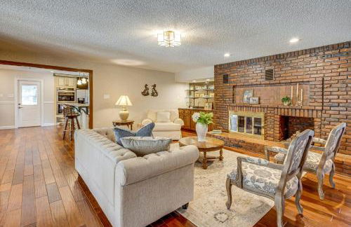 Gated 35-Acre De Soto Estate Pool, Lake and Patio! - Foto 7