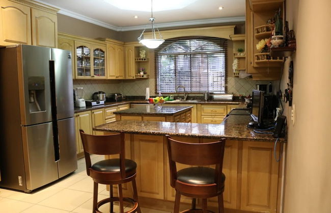 Deluxe Property in Cariari - Foto 10