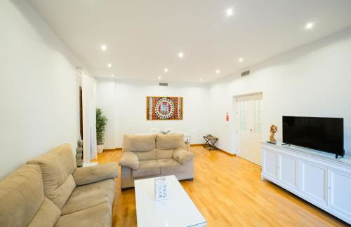 Amplio Apto Centro vistas Torneria fjhomefj - Foto 1