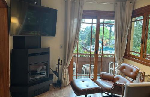 3 suites com Jacuzzi e Lareira - Duplex perto do Centro - Foto 6