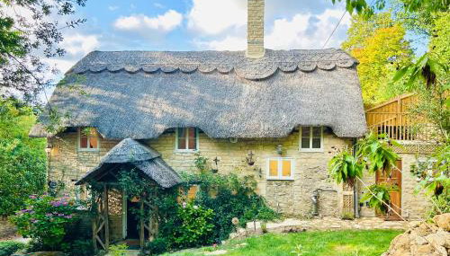 Thatched Cottage 2 Bed 2 Bath in Stour Provost near Shaftesbury and Longleat - Foto 1