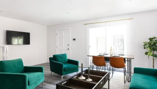 Relax in Spacious 3BR Apt Sleeps 8 and Parking - Foto 4