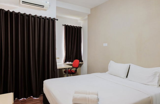Best Price Studio Apartment at Tamansari Skylounge - Foto 1