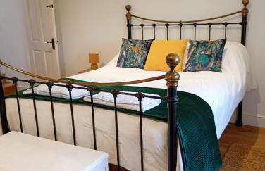 Finest Retreats - Moelis Barn - Photo 10