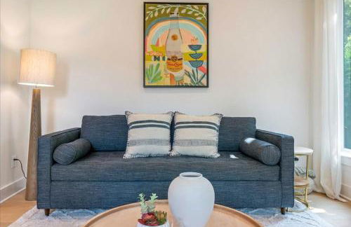 Modern Family Comfort 2BR 2 5BA Sleeps 6 - Foto 5