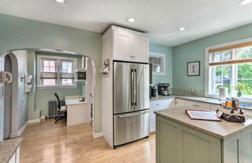 Walkable New Haven Retreat with Ocean Views! - Foto 10