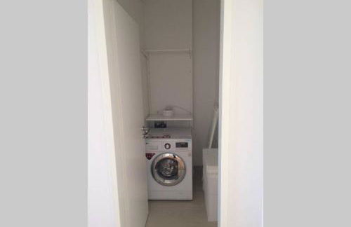 2 Bedroom Mauerpark-Apartment, Berlin Mitte View calendar - Foto 60