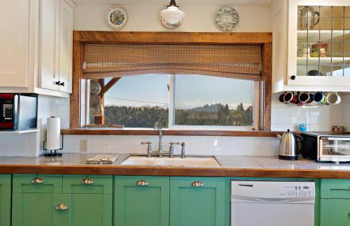 Lindas Perch by KABINO On Bank of Henrys Fork Mtn Views Fishing 6 acres Snake River WIFI - Foto 17