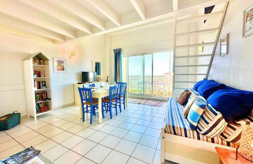 Vue Mer et Piscine, avec Balcon - 1 min de la plage - Foto 8