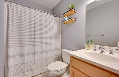 Bright Condo with Community Perks Near Ski Quechee! - Foto 22