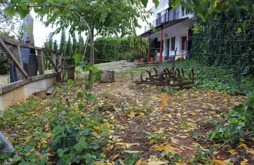 LOS NOGALES - Photo 20