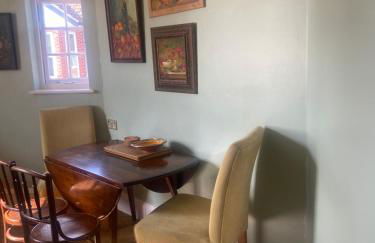 The Blue Door - Photo 9