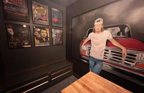 Muse- Morgan Wallen Speakeasy and Giant Balcony - Foto 36