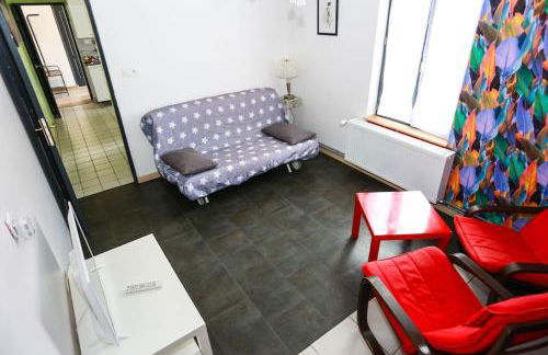 F3 80 m2 Longére plain pied au centre auxonne. - Foto 5