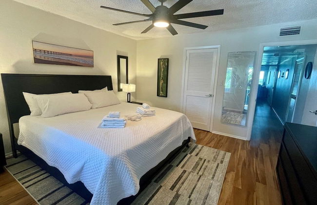 7th Heaven 1 Bedroom Condo by RedAwning - Foto 3