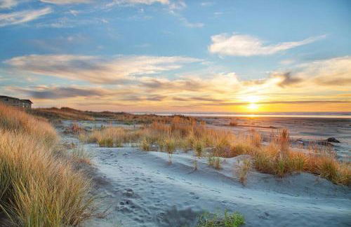 180 Degree Pacific Ocean Moclips River Views - Photo 9