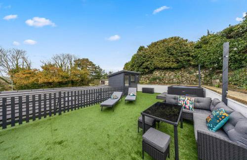 Elevated Escape - Hot tub, sauna, rooftop terrace - Foto 43