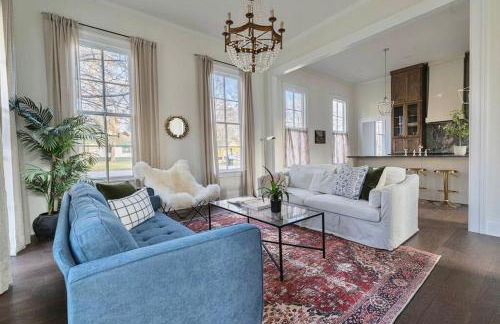 Near Ft Moore Ft Benning and CSU Restored Historic Home - Foto 62