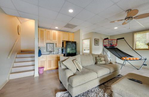 Luxe Lake Sinclair Living Private Dock and Beach! - Foto 9