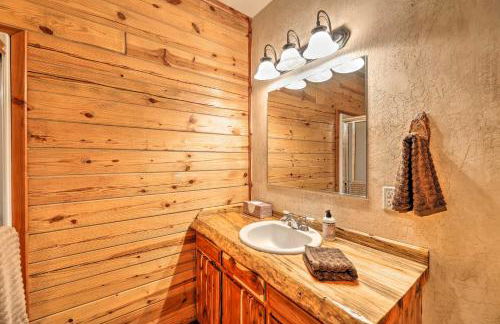 Eureka Springs Area Cabin with Deck and 7 Acres! - Photo 23