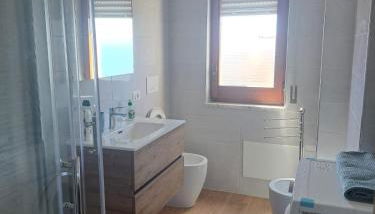 Sunday's Home - Foto 2, Shower