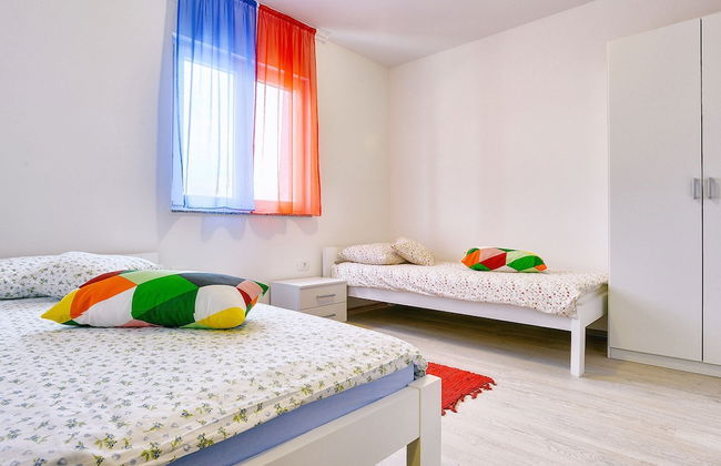 Detached Villa With Pool and Large Garden in Quiet Area Near the Sea - Foto 5