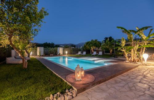 Elenas Village House - Love apartment with Pool and Terrace - Foto 9